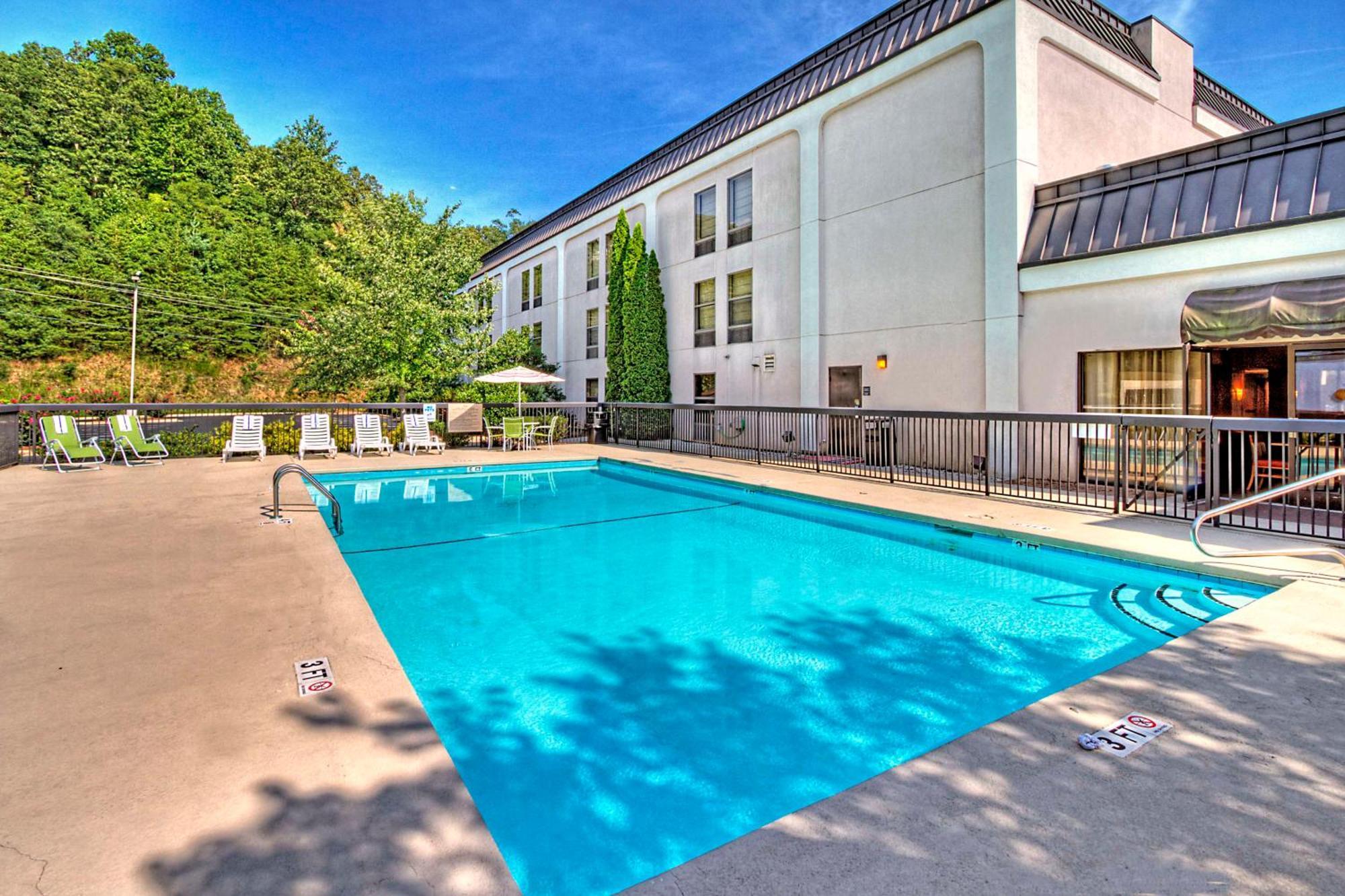 Hampton Inn Franklin, Nc Eksteriør bilde